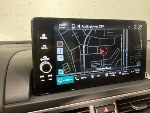 Used 2023 Honda Pilot Elite image 3