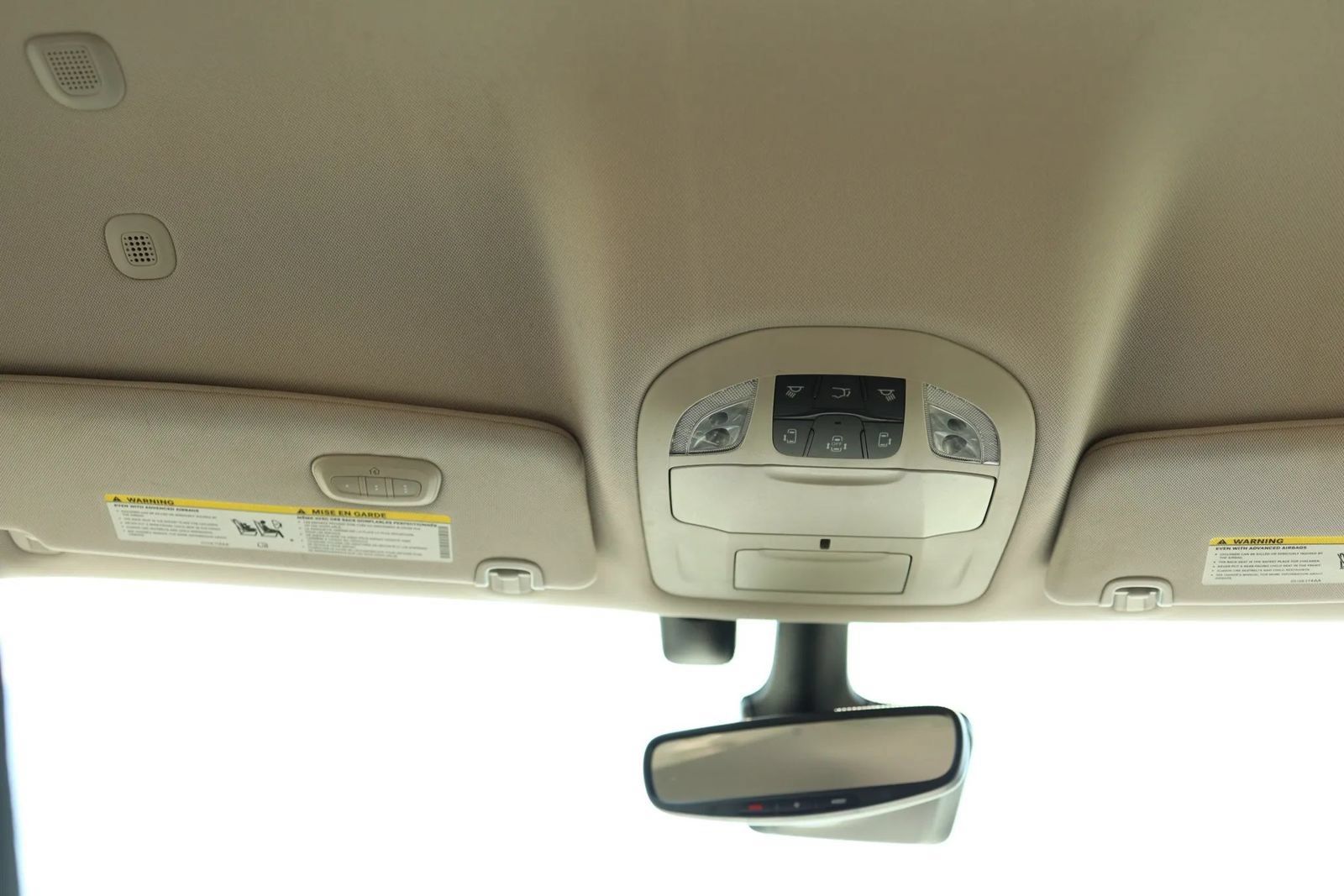 Used 2020 Chrysler Pacifica Touring w/ Advanced Safetytec Group FWD image 31