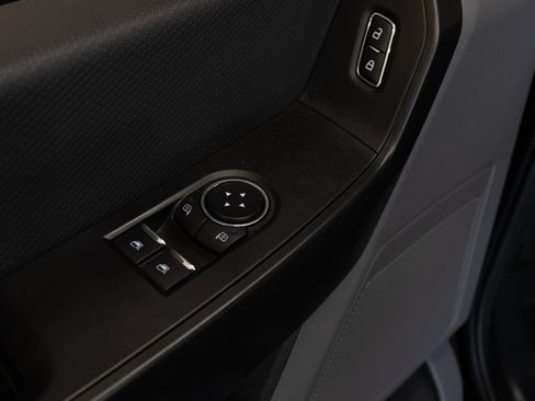 Used 2025 Ford F150 XL RWD image 16