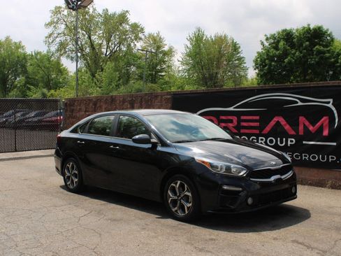 Used 2020 Kia Forte LXS image 4