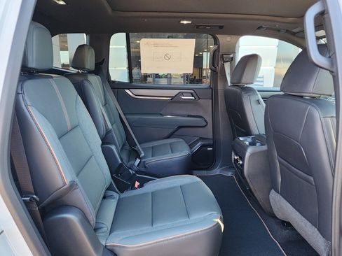 New 2026 GMC Acadia AT4 w/ Super Cruise Package image 47