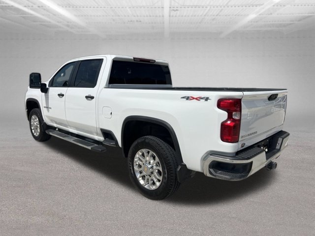 Used 2025 Chevrolet Silverado 2500 W/T w/ WT Convenience Package AWD/4WD image 3