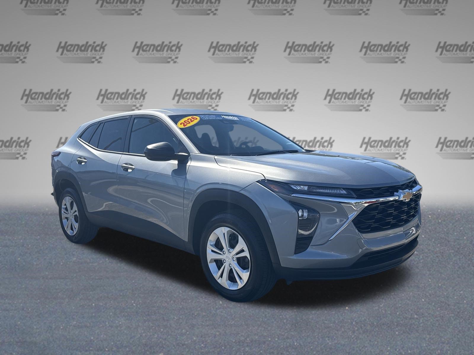 Used 2026 Chevrolet Trax LS FWD image 2