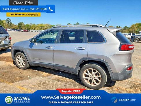 Used 2015 Jeep Cherokee Latitude image 2