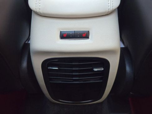 Used 2015 Lincoln MKC Sport Utility 4D w/ Equipment Group 102A Reserve image 31