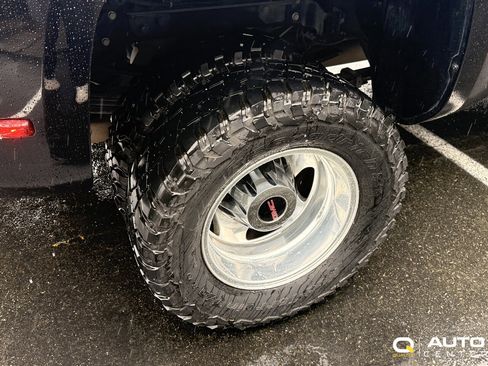 Used 2019 GMC Sierra 3500 Denali w/ Duramax Plus Package image 6