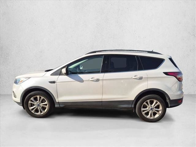 Used 2018 Ford Escape SE w/ SE Sync 3 Package AWD/4WD image 8