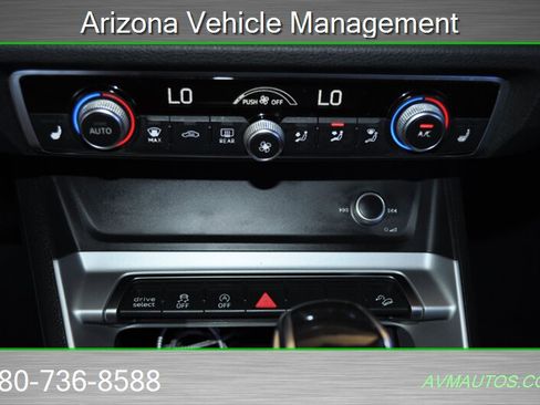 Used 2020 Audi Q3 2.0T Premium AWD/4WD image 31