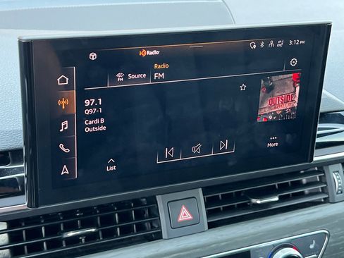 Used 2024 Audi A5 2.0T Premium Plus image 17