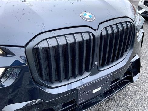 Used 2026 BMW X7 xDrive40i AWD/4WD image 30