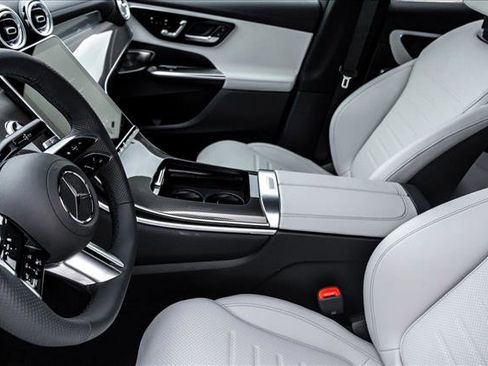 New 2026 Mercedes-Benz GLC 300 4MATIC image 11