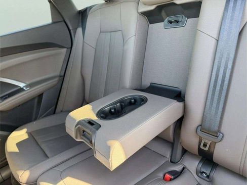 Certified 2025 Audi Q5 Premium w/ Convenience Package image 24