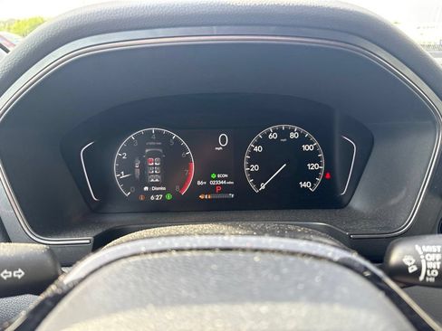 Used 2025 Honda Pilot TrailSport image 19