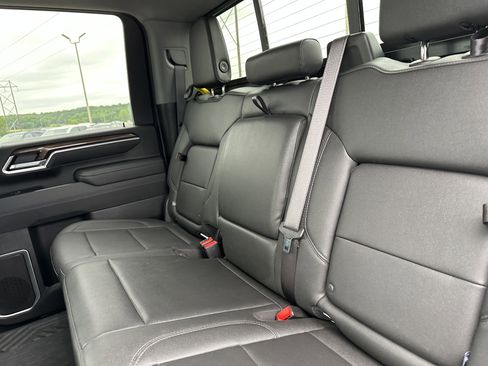 Used 2026 Chevrolet Silverado 3500 LT AWD/4WD image 21