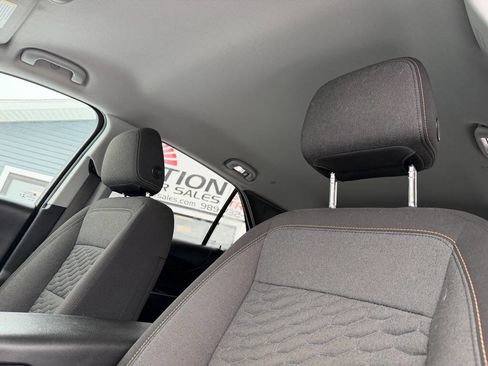 Used 2021 Chevrolet Equinox LT image 15