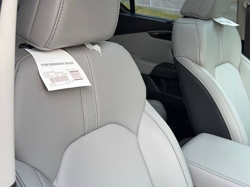 New 2025 Honda Pilot Touring image 10