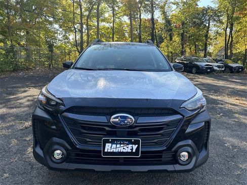 New 2025 Subaru Outback Premium image 3