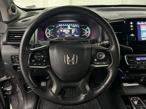 Used 2021 Honda Pilot Elite image 11