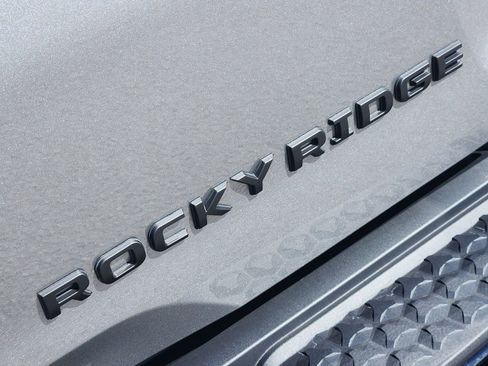 New 2026 Chevrolet Colorado Trail Boss AWD/4WD image 7