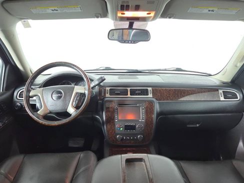Used 2014 GMC Yukon XL Denali AWD/4WD image 22