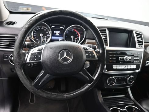 Used 2015 Mercedes-Benz ML 250 BlueTEC 4MATIC image 14