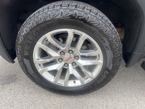 Used 2021 GMC Sierra 1500 SLT w/ SLT Premium Plus Package image 14