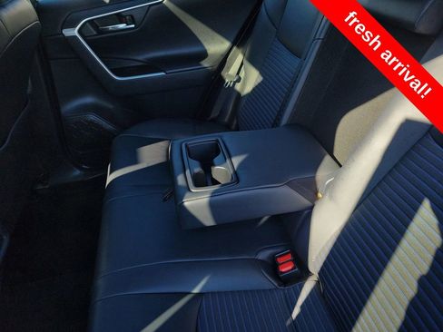 Used 2019 Toyota RAV4 XSE image 11