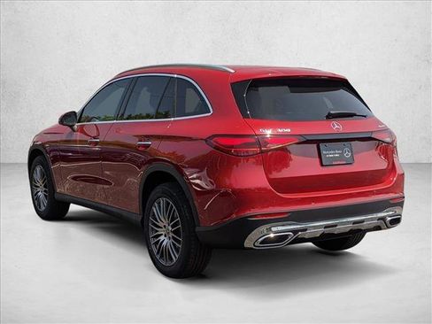 Certified 2025 Mercedes-Benz GLC 300 4MATIC image 8