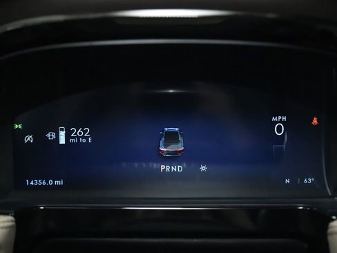 Certified 2024 Lincoln Corsair AWD w/ Equipment Group 101A image 22