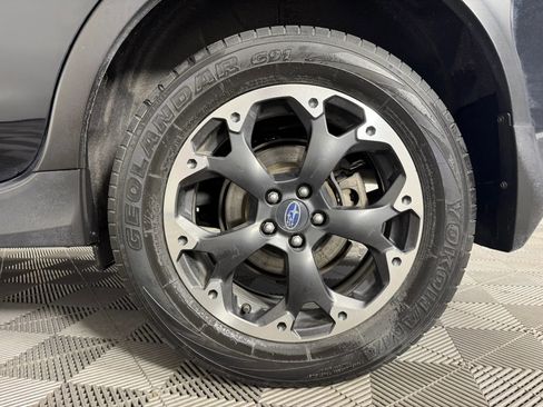 Used 2022 Subaru Crosstrek 2.0i Premium w/ Moonroof Package AWD/4WD image 46