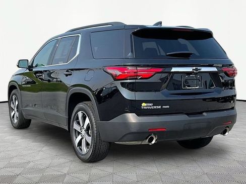 Used 2023 Chevrolet Traverse LT w/ LT Premium Package AWD/4WD image 4