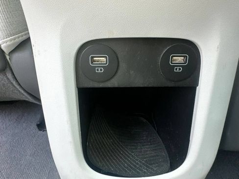 Used 2023 Hyundai Ioniq 5 Limited RWD image 6