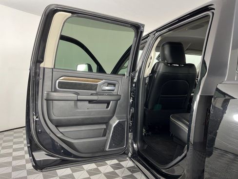 Used 2024 RAM 2500 Laramie w/ Safety Group AWD/4WD image 39