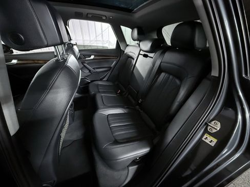 Used 2018 Audi Q5 2.0T Premium Plus w/ Premium Plus Package image 21