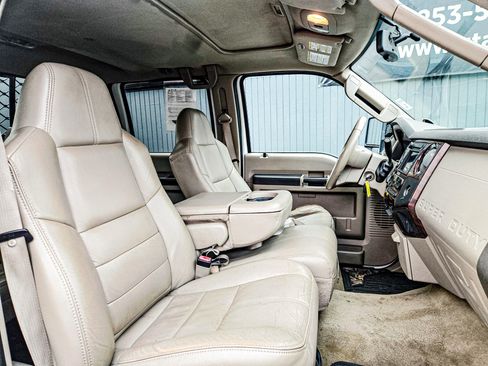 Used 2008 Ford F250 Lariat image 14