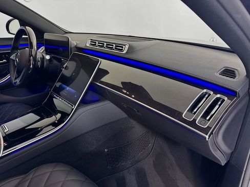 Used 2024 Mercedes-Benz S 580 4MATIC Sedan image 32