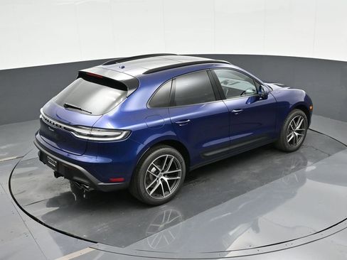 New 2026 Porsche Macan AWD/4WD image 30