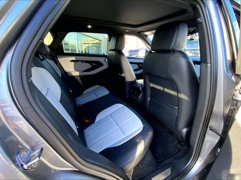 Used 2026 Land Rover Range Rover Evoque Dynamic SE AWD/4WD image 37