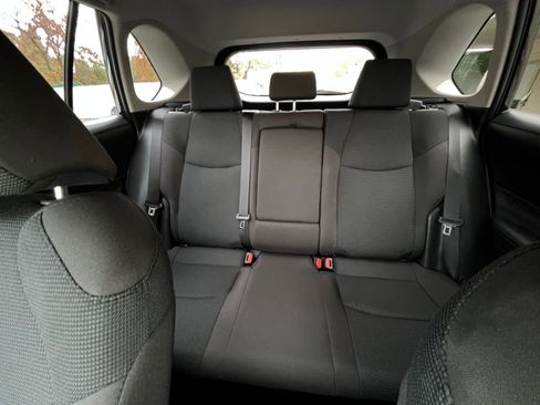 Used 2025 Toyota RAV4 LE image 37