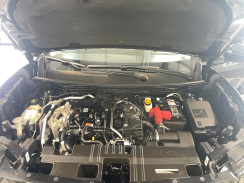 Used 2025 Nissan Kicks SV image 22