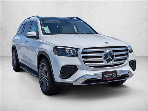 New 2026 Mercedes-Benz GLS 450 4MATIC image 7