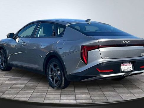 Used 2025 Kia K4 LXS image 4