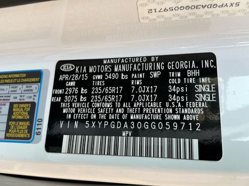 Used 2016 Kia Sorento AWD w/ LX Convenience Package image 16