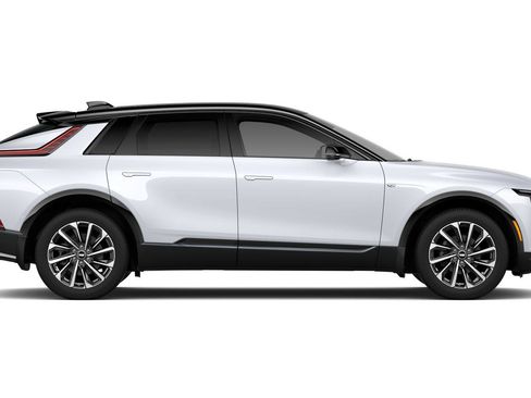 New 2027 Cadillac Lyriq Sport RWD image 15
