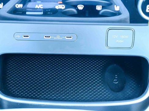 New 2026 Hyundai Ioniq 9 Limited image 16