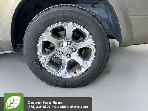 Used 2015 RAM 1500 Laramie w/ Convenience Group image 31