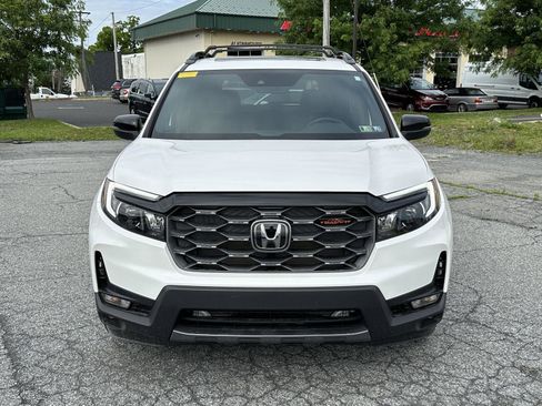 Certified 2023 Honda Passport TrailSport image 3