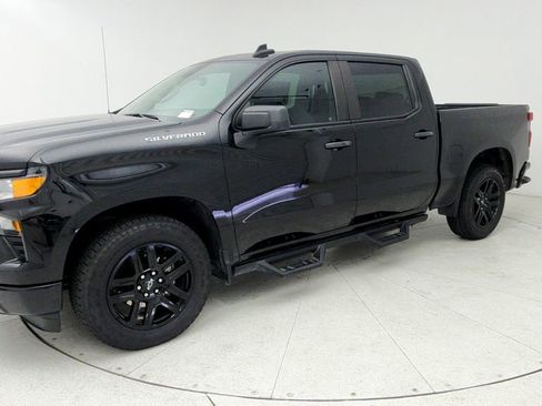 Certified 2023 Chevrolet Silverado 1500 Custom image 4