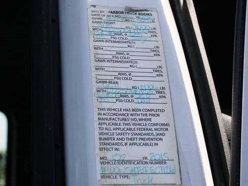 Used 2015 Ford F550 4x4 Crew Cab Super Duty image 45