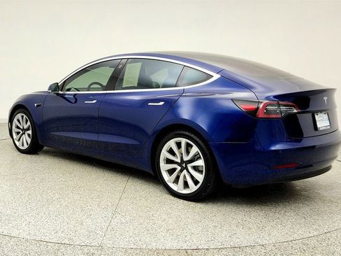Used 2018 Tesla Model 3 Long Range image 7